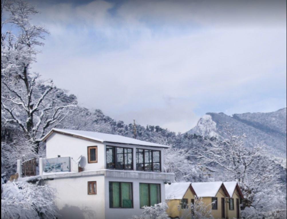 Xra Cottage Joshīmath エクステリア 写真